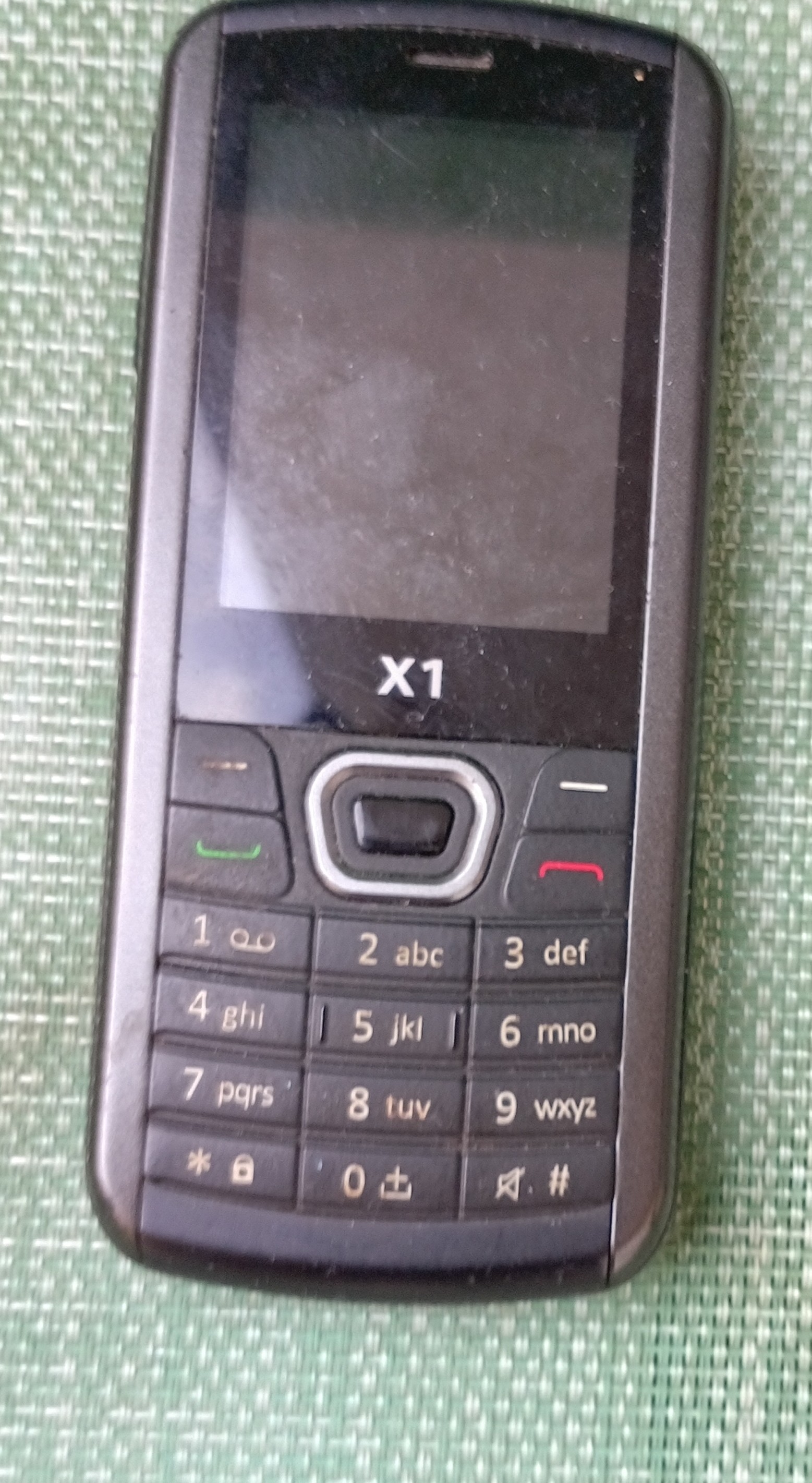 Couverture — Adieu mon téléphone à touches